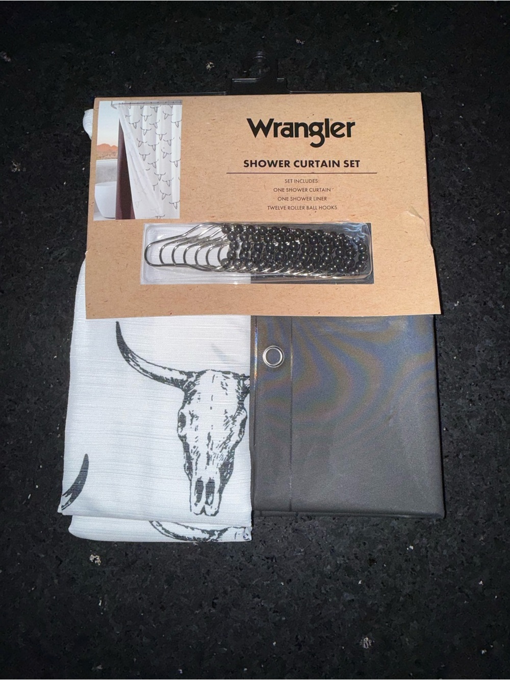 NEW WRANGLER WHITE & BLACK WESTERN BULL SKULL PRINT FABRIC SHOWER CURTAIN SET